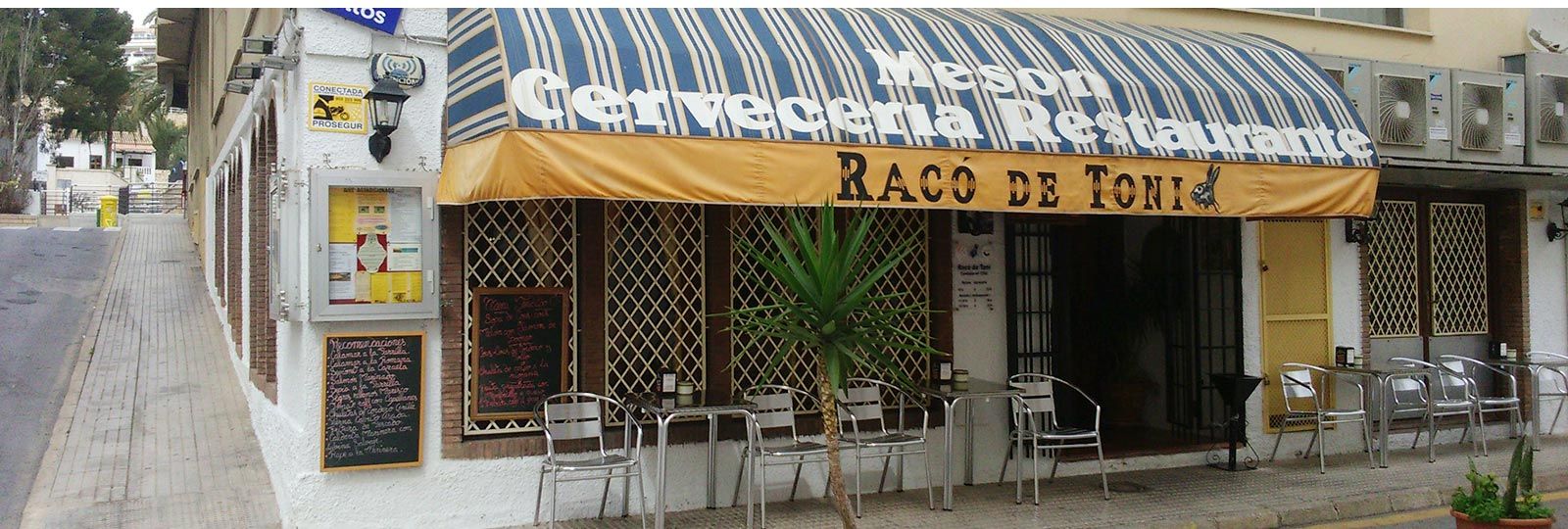 Restaurante Mesón Racó de Toni - Fachada restaurante